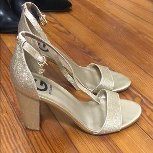 Guess Gold glitter 8.5